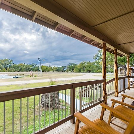 Vineyard Trail Cottages- Adults Only Fredericksburg Kamer foto