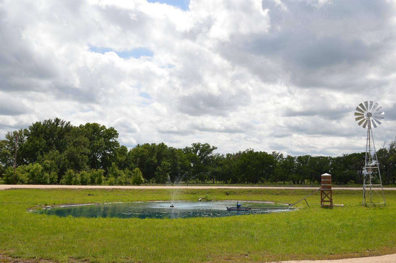 Vineyard Trail Cottages- Adults Only Fredericksburg Kamer foto