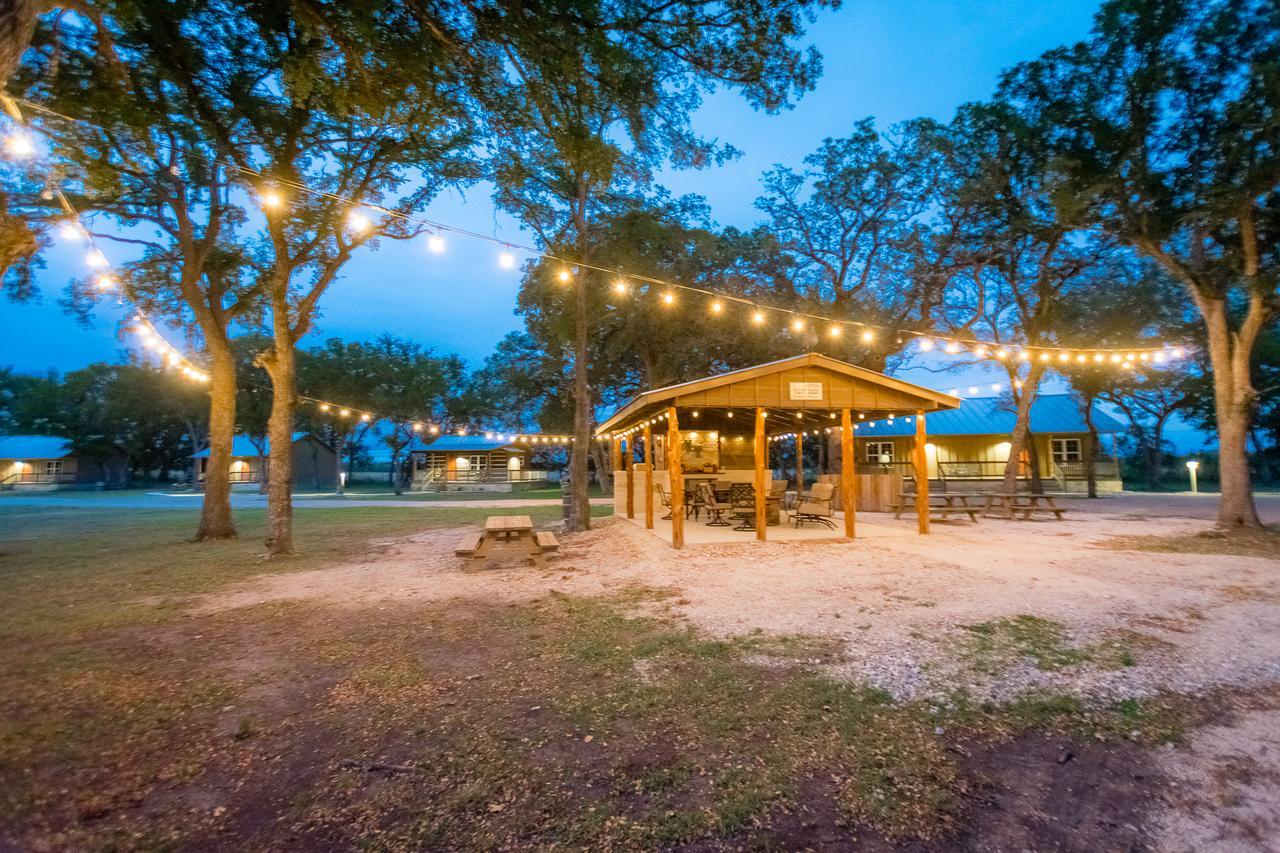 Vineyard Trail Cottages- Adults Only Fredericksburg Kamer foto