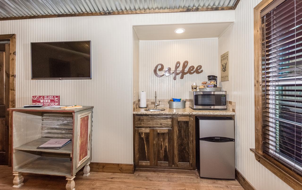 Vineyard Trail Cottages- Adults Only Fredericksburg Kamer foto