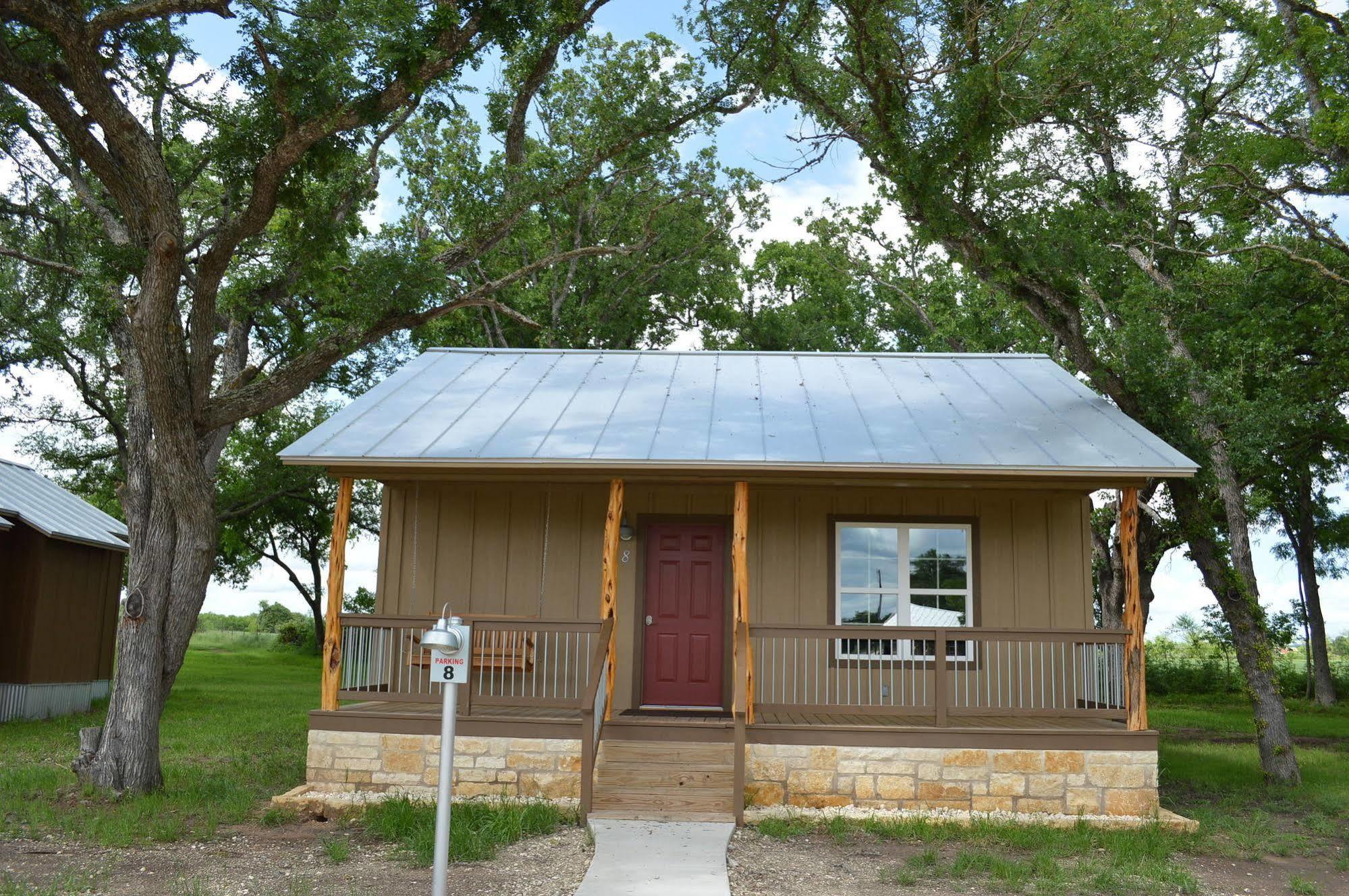 Vineyard Trail Cottages- Adults Only Fredericksburg Buitenkant foto